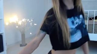 alicechill Aka adelisssx